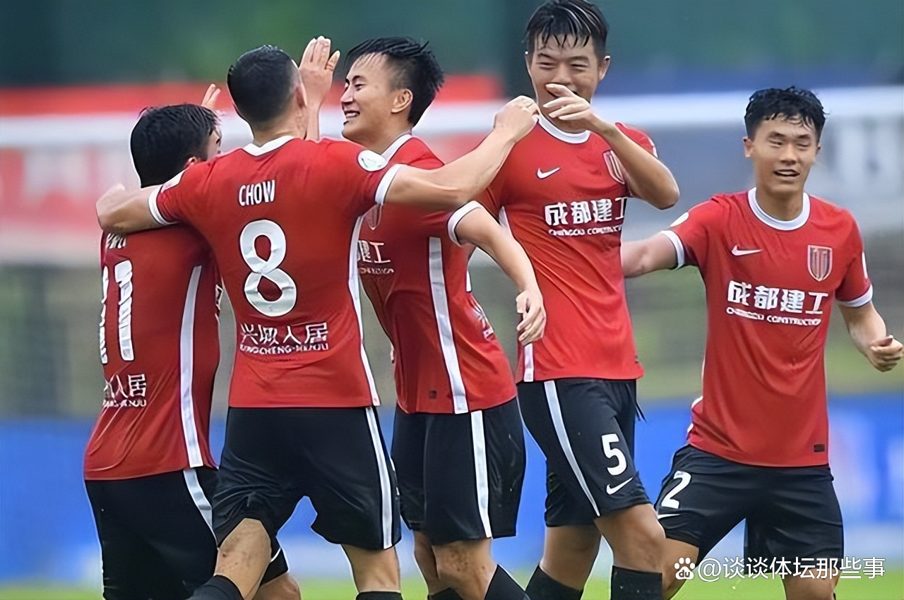 包含赛后武汉三镇调整名单以备欧冠，造点机会环节打磨，质疑声仍在，身体对抗强度拉满的词条